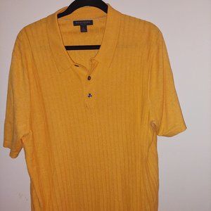 Banana Republic (3-Button) Yellow Short Sleeve Dress Shirt
